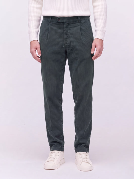 Pantalone relaxed da uomo con pences in velluto notte pan020_n_col3_tnotte